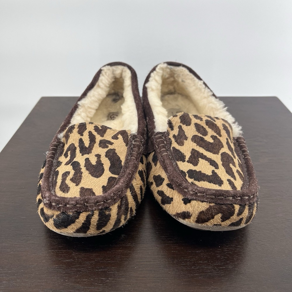 UGG Ansley Exotic Leopard Print Calf Hair Moccasin Slippers Size 7 Cheetah Wool - Picture 5 of 11